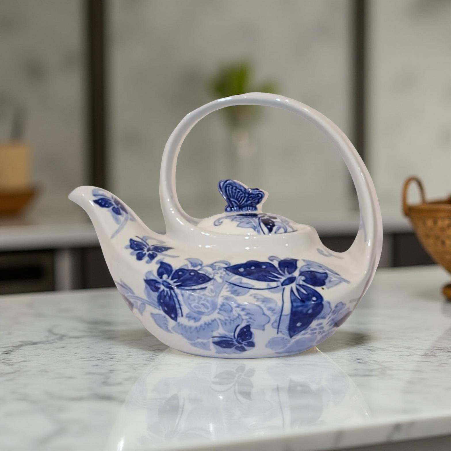 Albert Kettle - Butterfly Lid