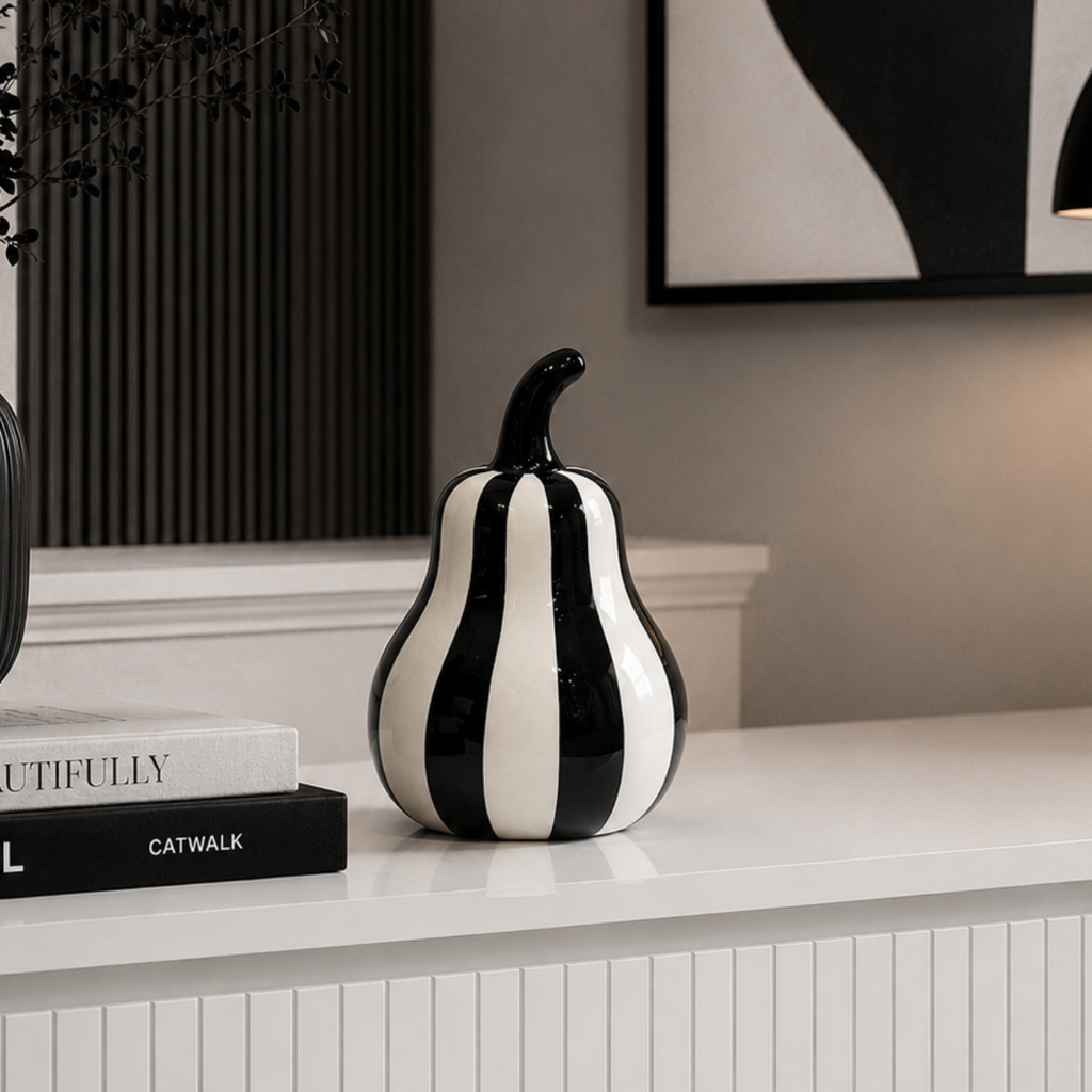 Décor - Black & White Pear (L)