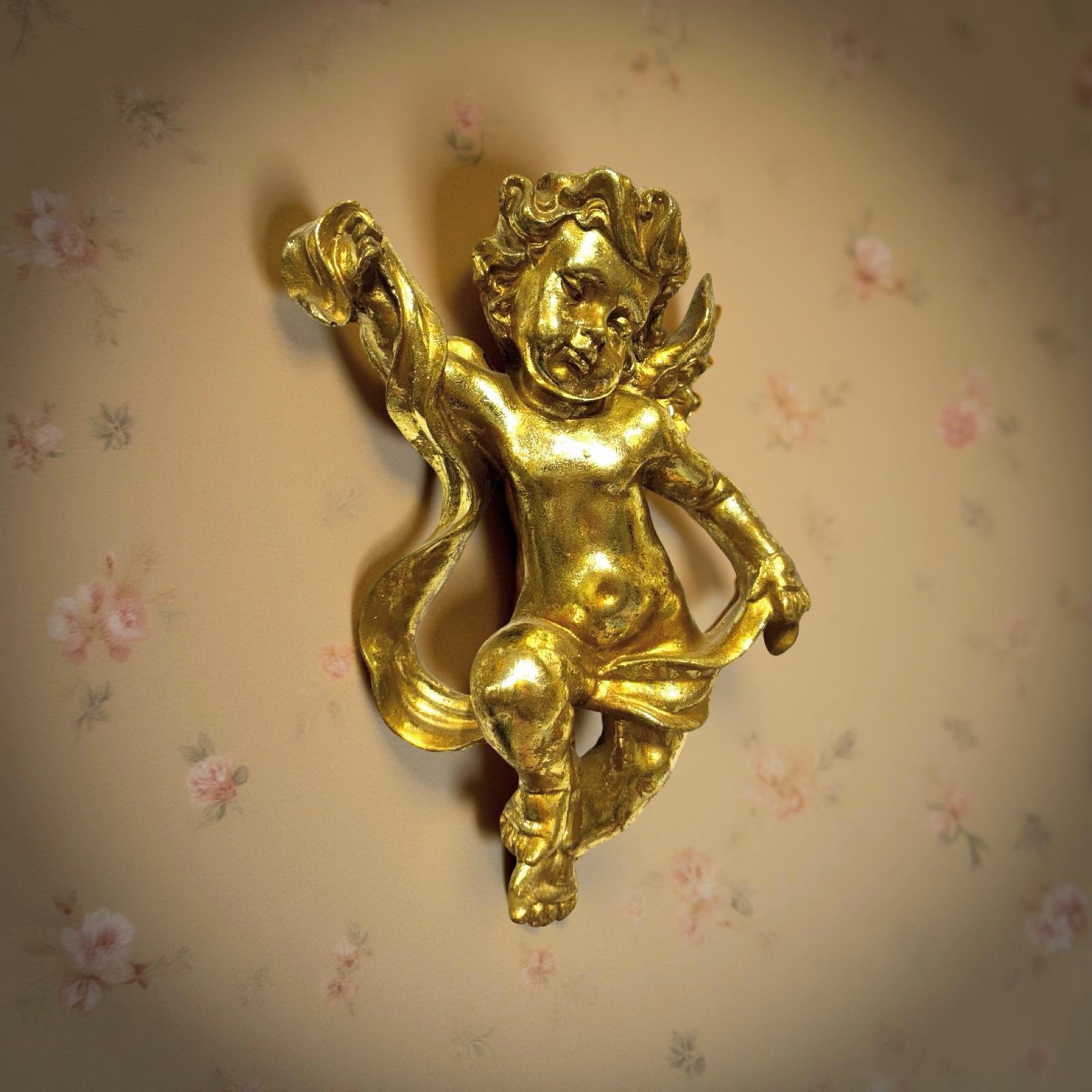 Wall Decor Gold Cherub (A)