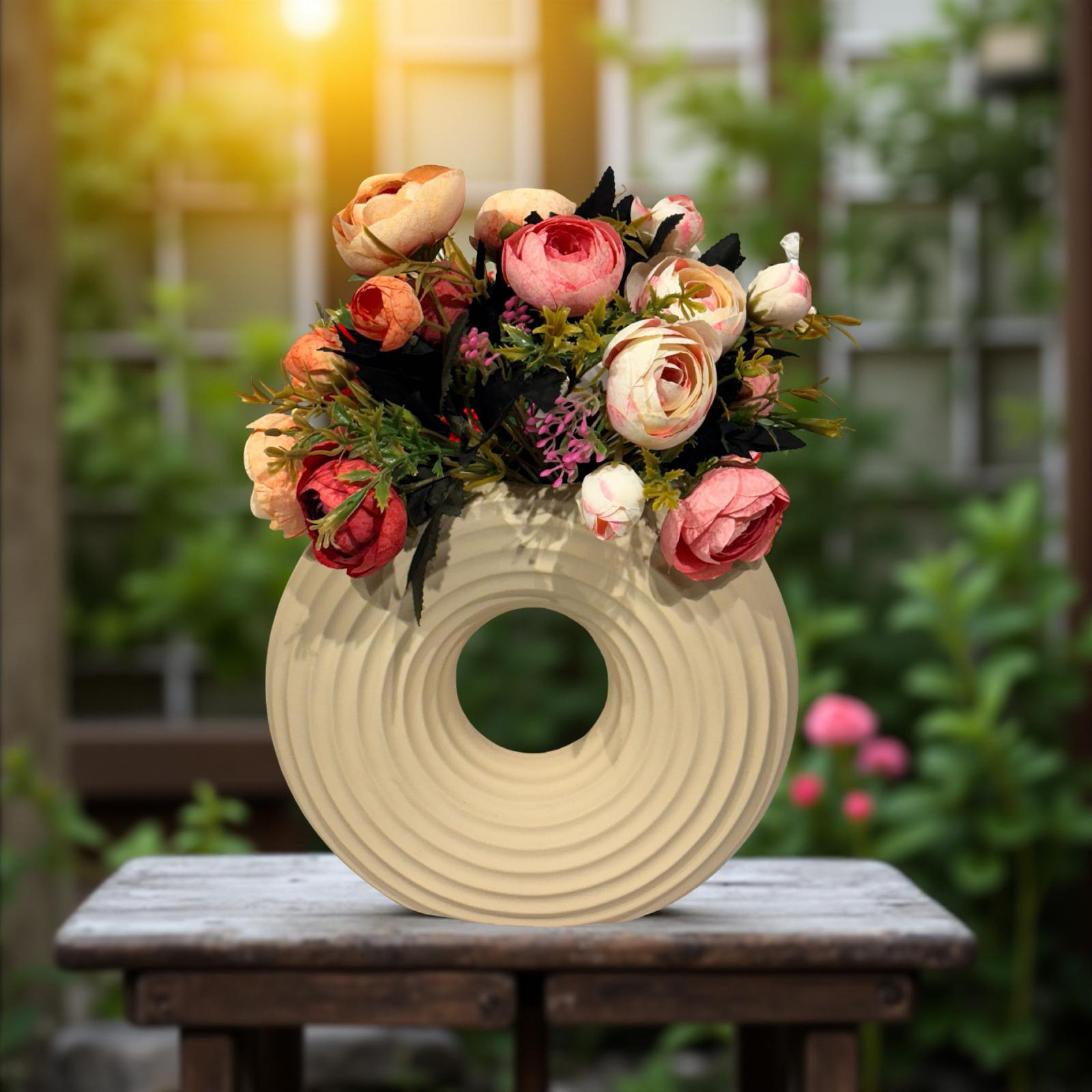 Vase Cream Round Small