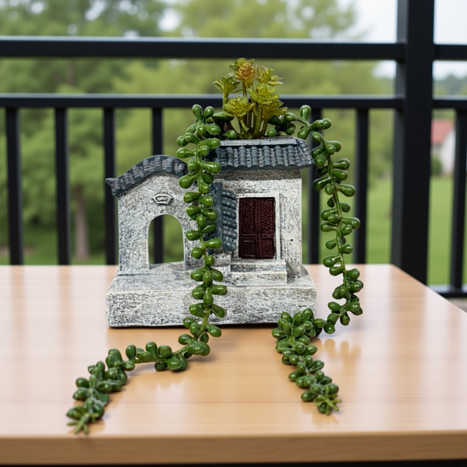Planter - Cute Home Succulent (B)