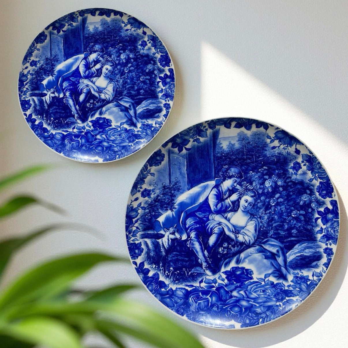 Decor Plate - Man with Flower Large