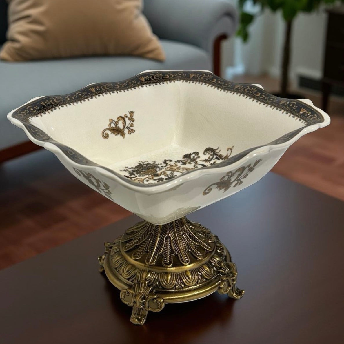 Georgia Ivory & Brown Square Bowl Small