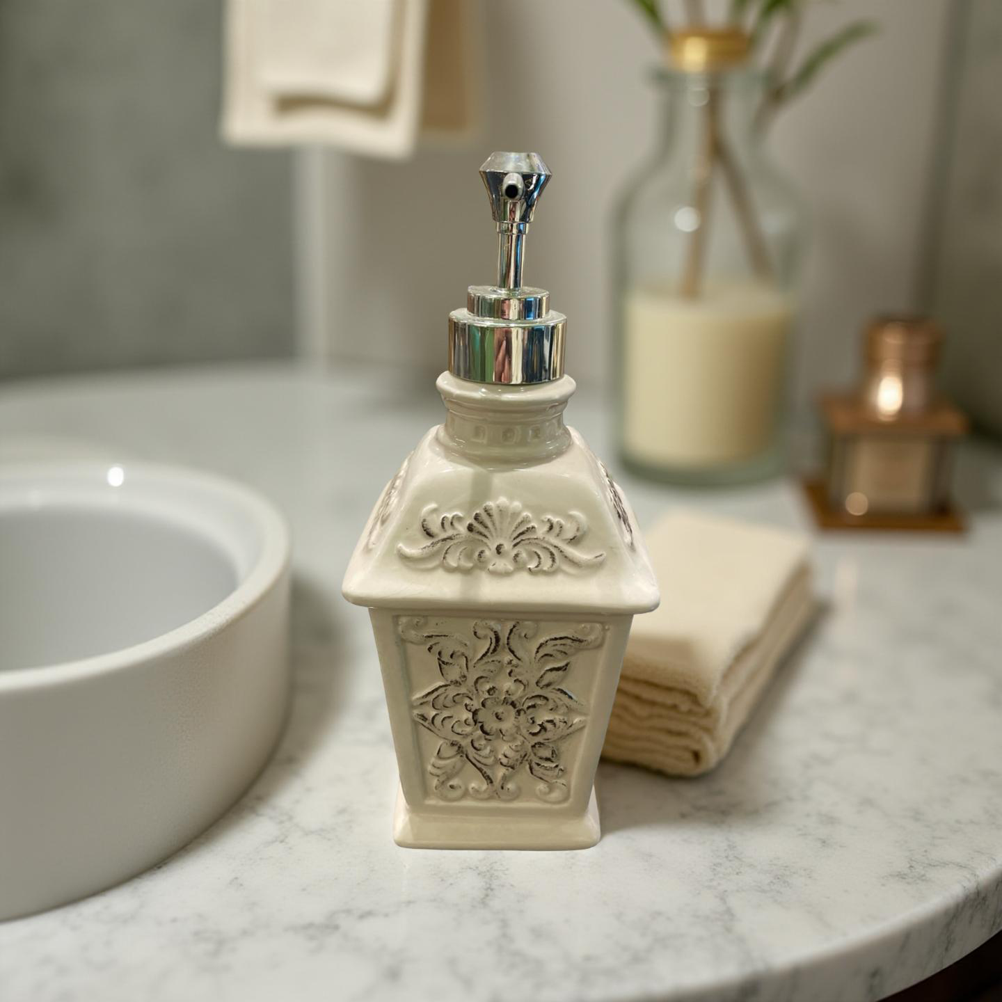 Soap Dispenser - Flower Pedestal - Cream