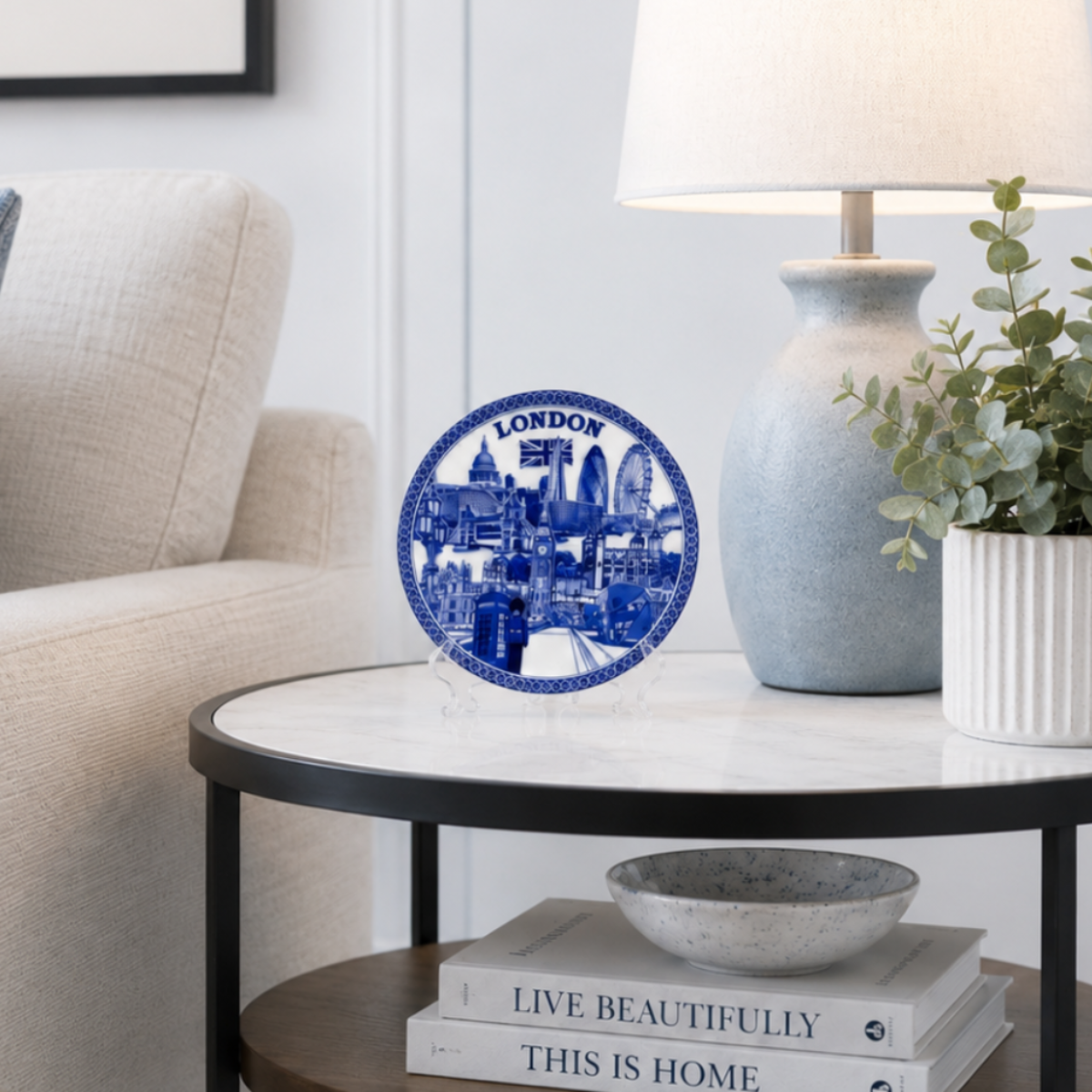 Décor Plate - Embossed World (London)