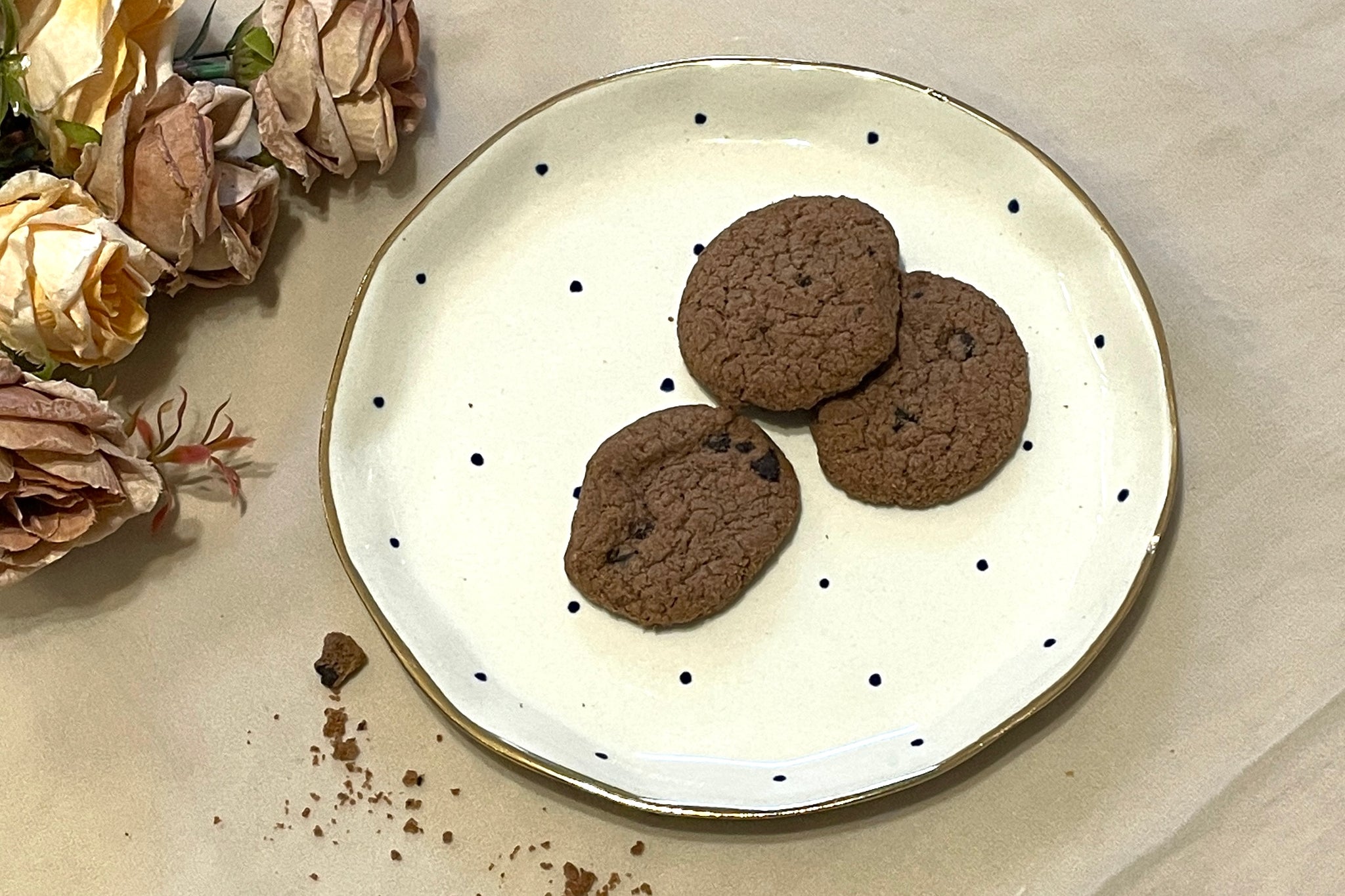 Golden Rim Snack Plate Polka Dots